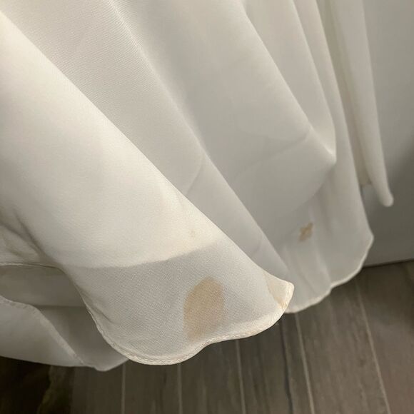 David’s Bridal wedding dress, size 14 W - Picture 4 of 6